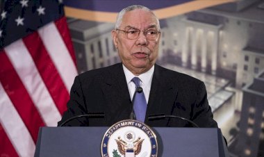 Eski ABD Dışişleri Bakanı Colin Powell hayatını kaybetti