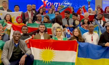 Kürdistan’dan gençler, İstanbul’da düzenlenen Dünya Barış Zirvesi’ne katıldı