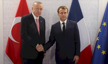 Erdoğan ile Macron bir araya geldi