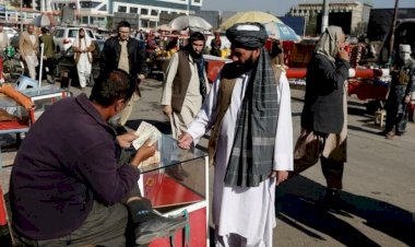 Taliban yabancı para kullanımını yasakladı
