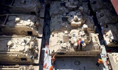 ABD'den Yunanistan'a tarihin en büyük askeri sevkiyatı