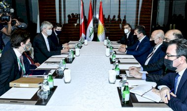 Mesrur Barzani, İngiltere Ulusal Güvenlik Danışmanı ile bir araya geldi