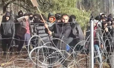 Polonya Başbakanı: Göçmenlerin silah olduğu yeni bir tür savaşla karşı karşıyayız