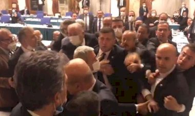 Meclis'te MHP ve HDP'li vekiller arasında arbade çıktı