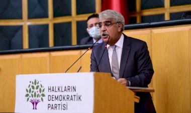 Mithat Sancar: Yapılması gereken ilk iş seçim kararıdır