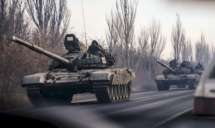 Rusya, Ukrayna sınırına tank yığıyor