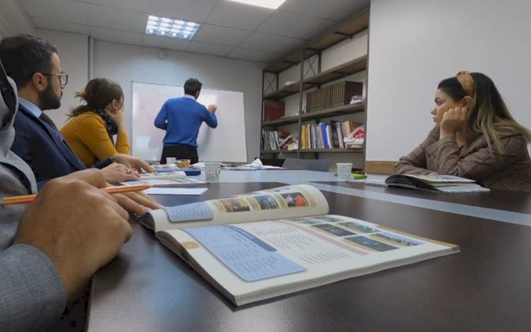 Diyarbakır Barosu ‘anadilde savunma hakkı’ için Kürtçe kurs açtı