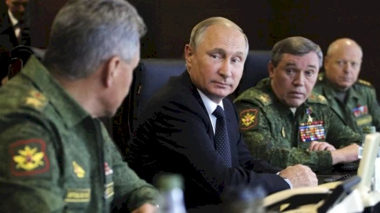 Putin: NATO’nun Ukrayna’daki altyapısını genişletmesi kırmızı çizgimiz
