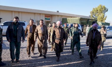 Mesrur Barzani'den Mahmur'da Peşmerge Güçleri'ne ziyaret