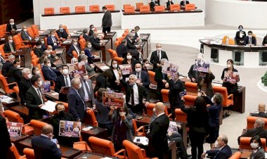 HDP'li 13 vekilin dokunulmazlık dosyaları Meclis'te
