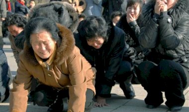 Kuzey Kore’de gülmek yasaklandı