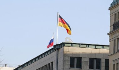 Rusya 2 Alman diplomatı 'istenmeyen kişi' ilan etti