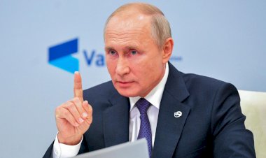 Putin: Faiz arttırmasak Türkiye gibi olurduk