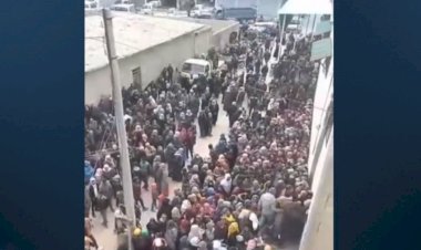 Kobani’de Özerk Yönetim’in daha ucuza sattığı şekere yoğun ilgi