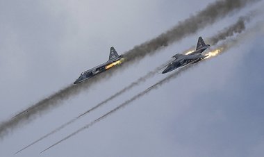 Rus savaş uçaklarından İdlib’e hava saldırısı
