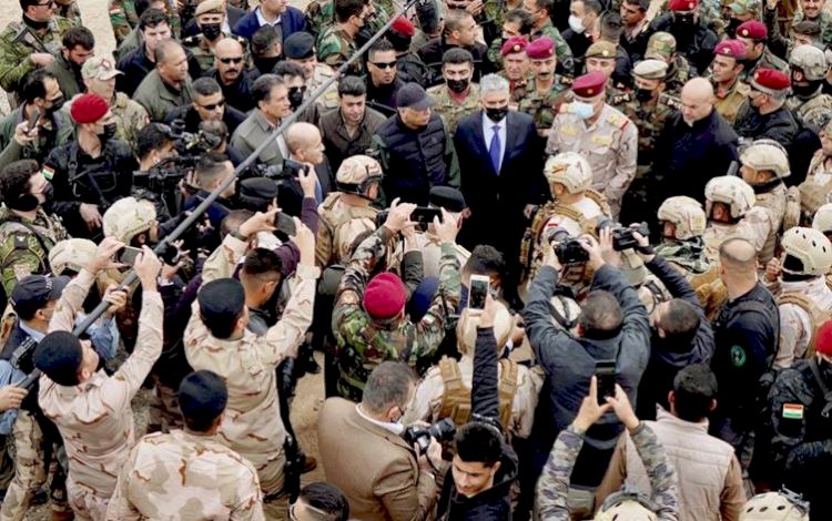 Irak Başbakanı Kazımi'den Mahmur cephesine ziyaret