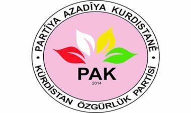 PAK'tan Kürt ailelerine çocuklarını Kürtçe seçmeli derse kaydetme çağrısı