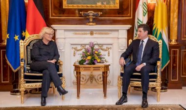 Neçirvan Barzani, Almanya Savunma Bakanı Lambrecht ile görüştü