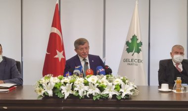 Davutoğlu’ndan ‘Kürtçe seçmeli ders’ sorusuna yanıt