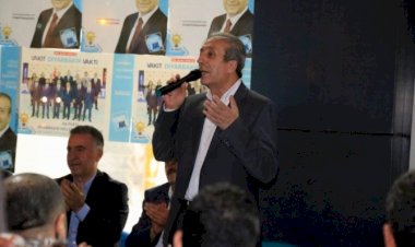 AK Partili Eker’den ‘Kürtçe dersleri seçin’ çağrısı