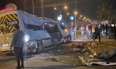 Mardin'de zincirleme kaza: 2'si ağır 11 yaralı