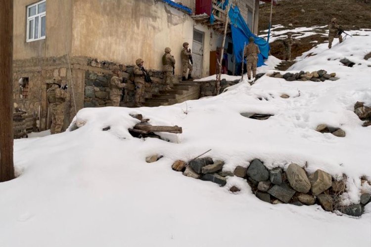 Bitlis merkezli 4 ilde operasyon