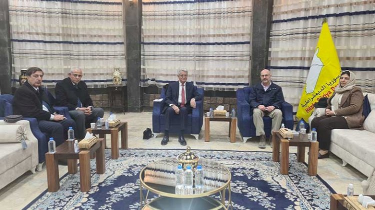 ENKS ve ABD temsilcisi Peşhabur Sınır Kapısını görüştü