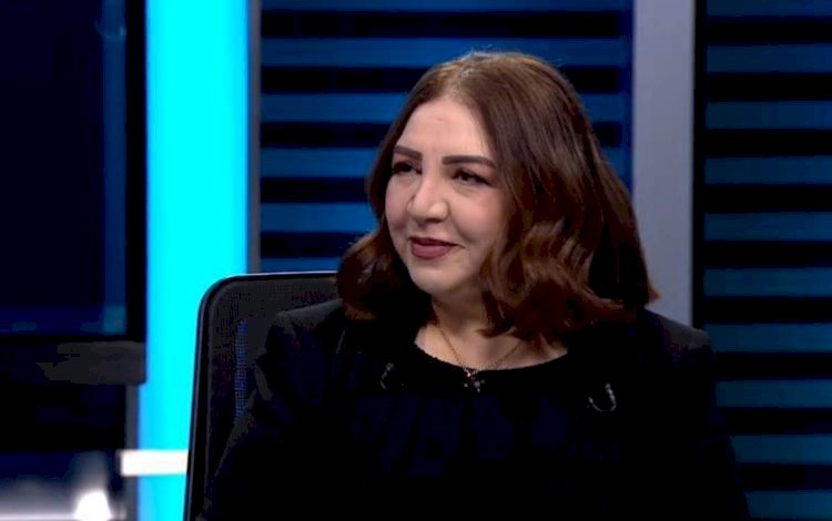 Sanatçı Gülistan Perwer’den Kürt annelere çağrı: Çocuklarınızı Kürtçe eğitin