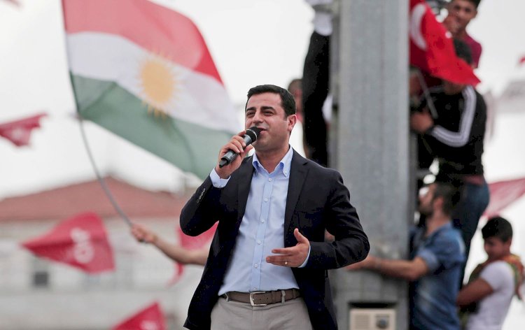 Demirtaş’tan Kürtçe seçmeli ders çağrısı