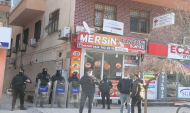 İnsan Hakları Derneği'nin Diyarbakır şubesine polis baskını