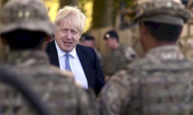 Ukrayna krizi: İngiltere'den Bin Askere Teyakkuz Emri!