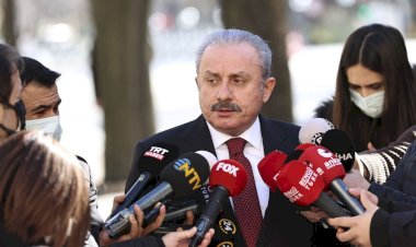 Şentop'tan 'Erdoğan'ın adaylığı' çıkışı: Boylarını aşan sularda yüzüyorlar