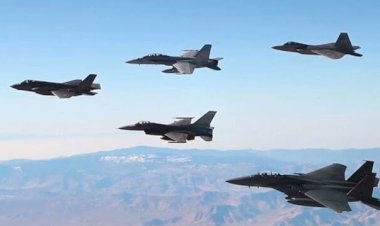 ABD Polonya'ya F-15 savaş uçakları gönderdi