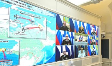 Putin, nükleer üçleme güçlerinin yer aldığı tatbikatı başlattı