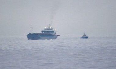 Fransa Manş Denizi’nde Rus gemisine el koydu