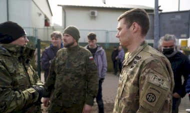 Zelenskiy:16 bin yabancı gönüllü savaşçı Ukrayna'ya yardıma geliyor