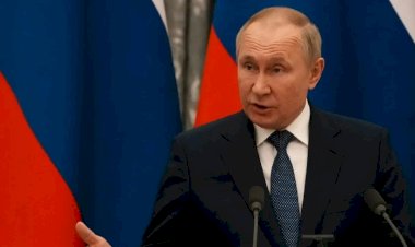 Putin: Ukrayna’da profesyonel askerler görevalıyor