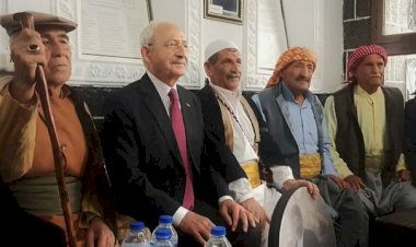 AKP Kürt seçmen desteğini kaybediyor, CHP’nin ürkek davranması rahatsızlık yaratıyor