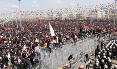 Diyarbakır'daki Newroz kutlamalarında 298 gözaltı