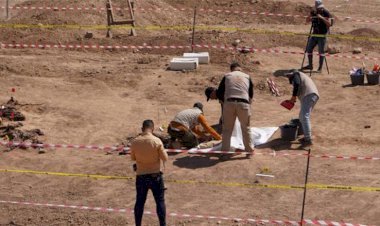 Musul’da toplu mezardan 143 kişiye ait ceset kalıntısı çıkarıldı