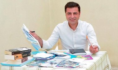 Demirtaş: Aşkı bilmeyene oy yok