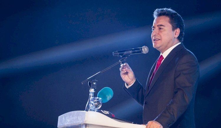 Babacan: Seçim yasasını gece yarısı değiştirebilirler