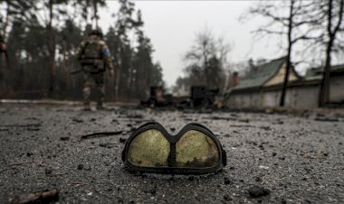 Ukrayna: Rus ordusu 17 bin 800 asker, 143 uçak, 134 helikopter ve 631 tankını kaybetti