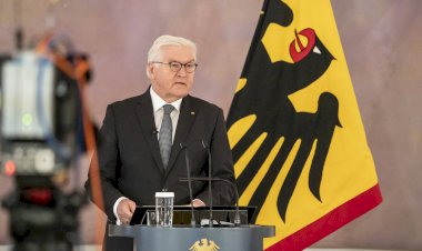 Almanya Cumhurbaşkanı: Putin sığınağına gizlenmiş bir savaş kışkırtıcısı