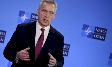 NATO Sekreteri Stoltenberg: Putin savaş suçu işliyor