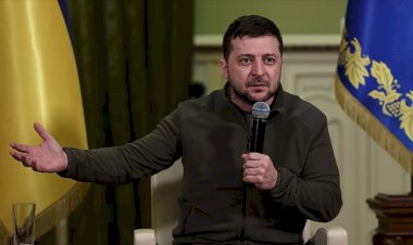 Zelenskiy uyardı: Ruslar yeni provokasyon peşinde, sokaklardan ceset topluyorlar!