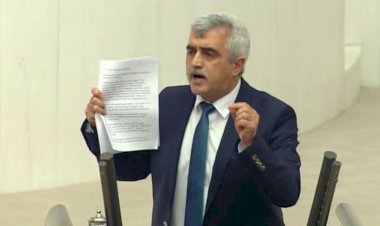 Gergerlioğlu: Kürtçe şarkı söyleyip halay çektikleri için saldırıya uğrayan üniversiteliler okulu bıraktı!