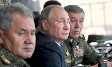 Putin kıyım yaptı: 150 Rus subayı hapse attırdı