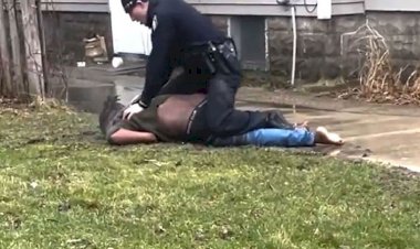 ABD'de polis, siyahi bir genci başından vurarak öldürdü