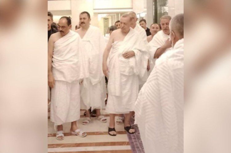 Suudi Arabistan'a giden Erdoğan, Umre ziyareti gerçekleştirdi